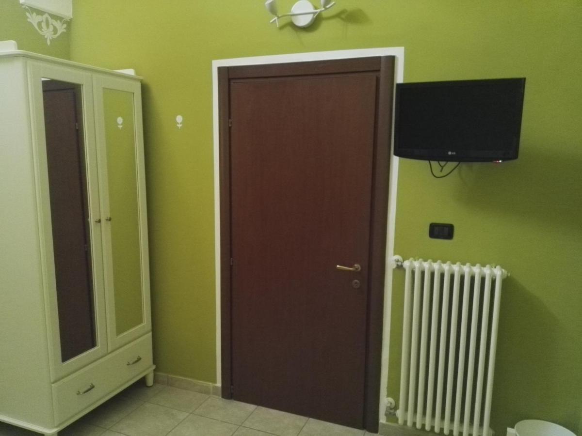 La Sciuscetta Apartment Лече Екстериор снимка