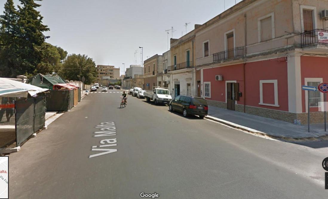 La Sciuscetta Apartment Лече Екстериор снимка